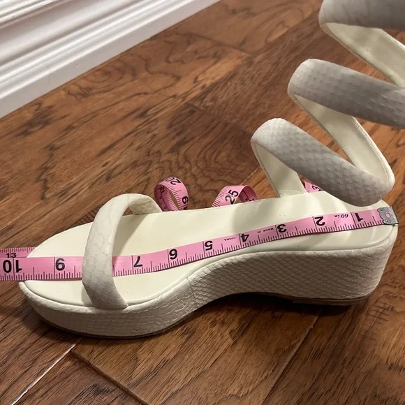 Gulf Gaia Gabi Ankle-Wrap Snakeskin-Embossed Leather Platform Sandals - Picture 8 of 8